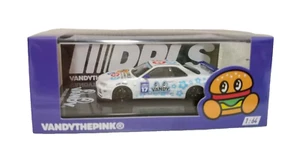 DPLS x Inno64 Nissan GT-R R34 Vandythepink 1:64 HEC 2024 - Picture 1 of 1