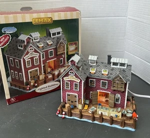 2005 Lemax Signature Collection Plymouth Fish Cannery Lighted Building - Picture 1 of 6
