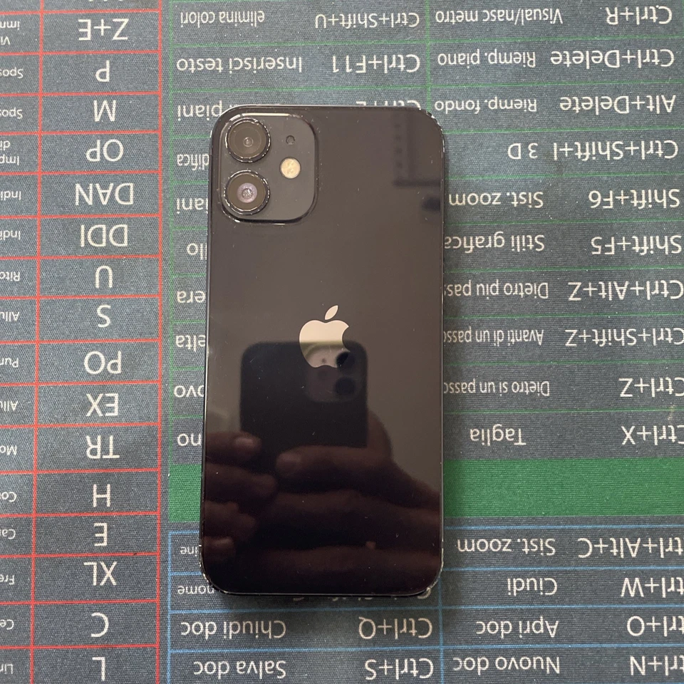 Apple iPhone 12 mini - 128GB - Nero (Sbloccato) ICLOUD FREE.. - Immagine 1 di 4