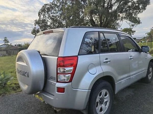 2007 SUZUKI GRAND VITARA TREKKER 5 SP MANUAL 4D WAGON - Picture 1 of 10