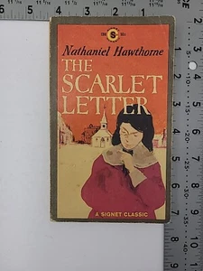 The Scarlet Letter by Nathaniel Hawthorne 1963 Signet Classic Paperback (SGT) - Picture 1 of 9