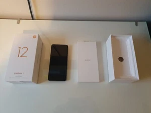 Xiaomi 12 - 8 GB RAM - 128 GB RAM - grau (entsperrt) (Dual SIM) - Bild 1 von 10
