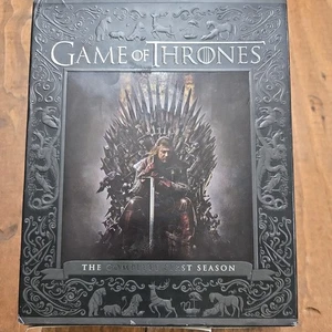 Game of Thrones: The Complete First Season 1 DVD's (DVD) - Picture 1 of 3