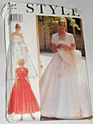 Style 2901 Sewing Pattern Wedding & Bridesmaid Dresses Misses' 8-18 Uncut - Image 1 of 2