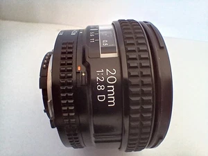 Nikon Af Nikkor 20mm F/2.8D Gran Angular - Imagen 1 de 6