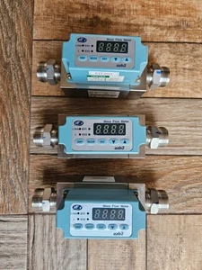 USED AZBIL CMS0100BSRNM0018 GAS MASS FLOW METER FREE FAST SHIPPING - Picture 1 of 10