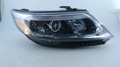 OEM | 2014 - 2015 Kia Sorento Halogen Headlight (Right/Passenger) Foto 1 de 4