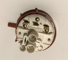 bush dishwasher dwfs126w