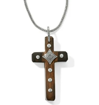 NUEVO CON ETIQUETAS Collar Colgante Brighton CRUZ BIZANTINA Marrón Robles Madera Plata Precio de venta sugerido por el fabricante $98 Foto 1 de 4