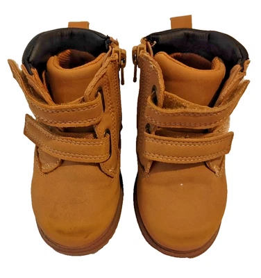 Baby Boy Hiking Rustic Boots Size 5 Wheat Faux Leather Chukka Memory Foam - Image 1 of 4