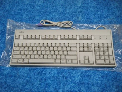 New Old School Fujitsu ps/2 Keyboard. Rare Model FKB8729. N860-8729-T651/10 - Image 1 of 4