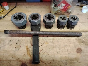 vintage pipe threader set The NYE Tool & Machine Works Model P650 NO 55 Triad - Picture 1 of 10