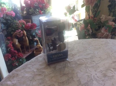 NUEVO EN CAJA 12 GANCHOS PARA CORTINA DE DUCHA Bacova alce y oso cabina de vida silvestre Foto 1 de 4