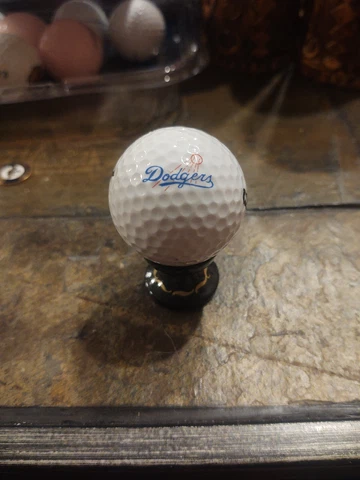 Los Angeles Dodgers Wilson 2 Golf Ball Cover