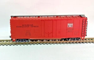 HO Gauge AHM 5274 Burlington Route Reefer Express Plug Door Boxcar BREX #67170 - Picture 1 of 8