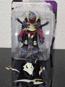 Funko Dark Crystal Age Resistance Hunter 3.75" Action Figure Skeksis - Picture 1 of 3
