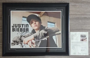 Justin Bieber Signed & Framed Poster 24"x18" Singer Songwriter LEGEND JSA - Picture 1 of 5