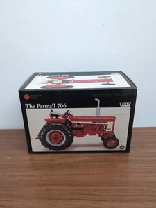 1/16 Ertl Farm Toy International Harvester 706 Tractor Precision Series # 16 - Picture 1 of 2