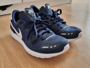 mens nike vortex trainers