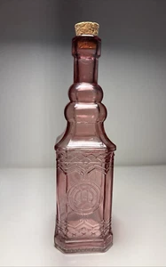 Rose/Rosa Glas quadratische Flasche mit Korkenverschluss 7" siehe Fotos, verkauft wie es ist. - Bild 1 von 7