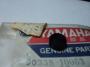 1975-85 YAMAHA YT DT TY MX YZ TZ TY250 TZ125 PLUG SPECIAL SHIFTCAM # 90338-10063 - Picture 1 of 2