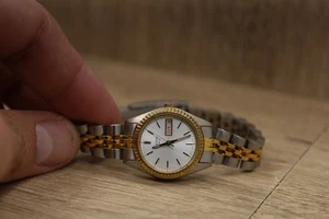 Vintage Pulsar Uhr Damen 24mm Silber Gold Bicolor V783-0030 neue Batterie 6,5" - Bild 1 von 6