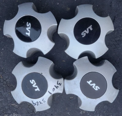 1999-2004 FORD F-150 LIGHTNING SVT OEM SILVER CENTER CAPS  PNYL3V-1A096-AA - Image 1 of 4