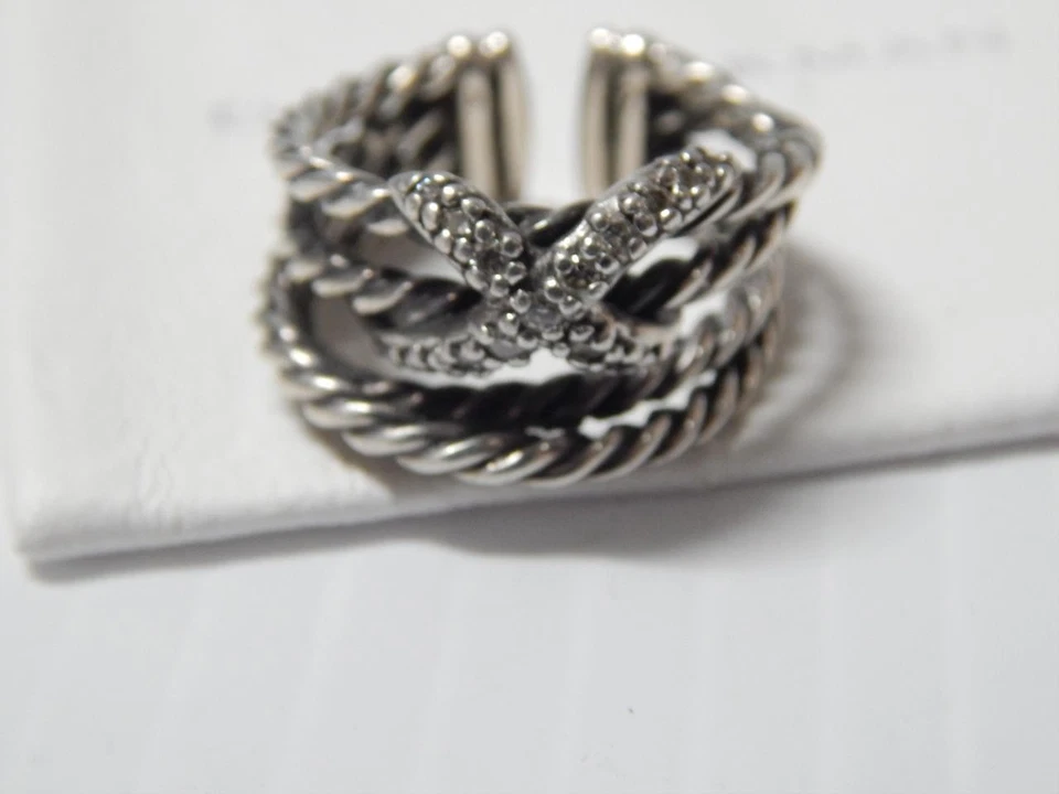 ANILLO DE DIAMANTES DE PLATA ESTERLINA DAVID YURMAN + BOLSA - talla 6 1/2 - ¡REGALO EXTRA BONITO! Foto 1 de 4