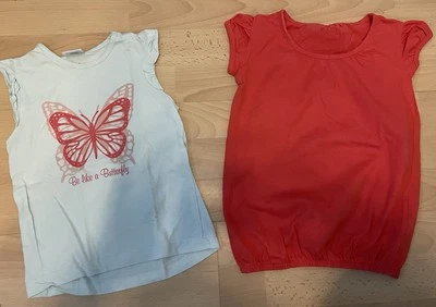 Mädchen Shirts , 98/1048 fällt groß aus) bzw 110/116, 2 shirts , sommer - Bild 1 von 4