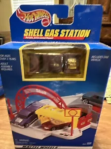 HOT WHEELS SHELL GAS STATION PLAY SETSET WITH '57 CHEVY NEW MINT IN SEALED BOX - Picture 1 of 6