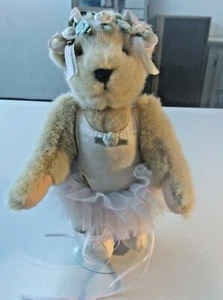 Muffy Vanderbears Muffy Ballerina at Ballet Class with Stand - Picture 1 of 8
