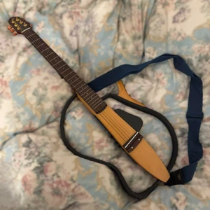 Yamaha Silent Guitar SLG-100N Natural Nylon String Acoustic Electric Japan Used - Picture 1 of 14