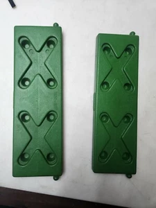 Vintage Unknown Piece Part John Deere Plastic Pedal Tractor Lot Of 2 5650-8997 - Picture 1 of 8