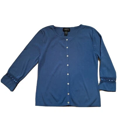 Top tejido para mujer Finity botones delantero manga 3/4 cinta crochet ribete grande azul  Foto 1 de 4