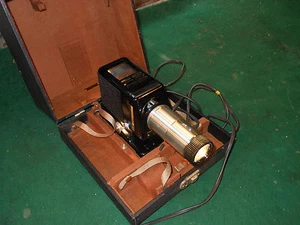 Kodaslide Model 2 Slide Projector Vintage w original Case, Tested and works - Picture 1 of 7