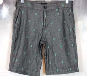 Retrofit Brand Mens Black Shorts Pineapple Print Bermuda Cotton Size 30 - Picture 1 of 7