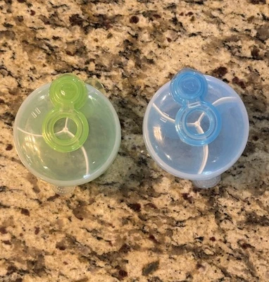 Contenedor de viaje Munchkin & Avent Formula Dispensador 3 compartimentos azul, verde Foto 1 de 3
