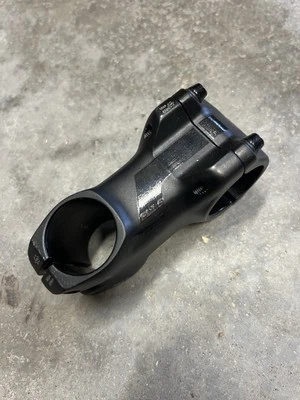 Vástago Syncros FL1.5 Aluminio 60mm +/- 6 grados Foto 1 de 2