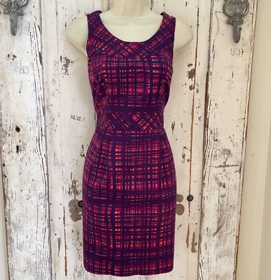 Merona 尺寸 2 女式紫色桃子格子无袖棉质紧身工作派对连衣裙 — 第 1/4 张图片