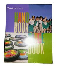 Junior Girl Scout Handbook & Badge Book.  2001 Book