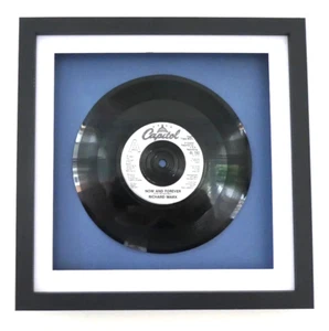 Now And Forever - Richard Marx Framed 1994 Vintage 7" Vinyl Record Gift /Present - Picture 1 of 4