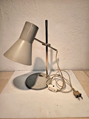 verstellbare Tischlampe DDr Gestell Schreibtisch Seifert Tilitz  Stativ Leuchte - Bild 1 von 3