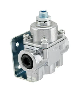 Chrome Adjustable Fuel Low Pressure Regulator 1-4 PSI 3/8" NPT Inlet & Outlet - Picture 1 of 5