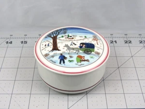 Villeroy & Boch Laplau Naif Christmas Covered Candy Trinket Dish Porcelain Small - Picture 1 of 4