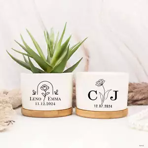 Custom Engagemet Gifts Plant Pot, Couple's Name Plant Pot, Xmas Gift for Couple - Picture 1 of 5