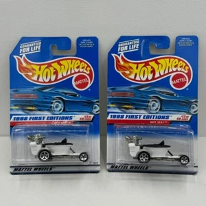 2 Stück - 1998 Hot Wheels #648 Erstausgabe 13/40 HOT SEAT Toilette weiß - Bild 1 von 8