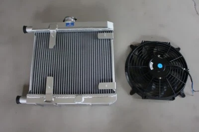 Radiator FIT Lancia Fulvia 1.3 1.3S V4 with 12'' 12V fan &mounting kit 1963-1976 - Image 1 of 4