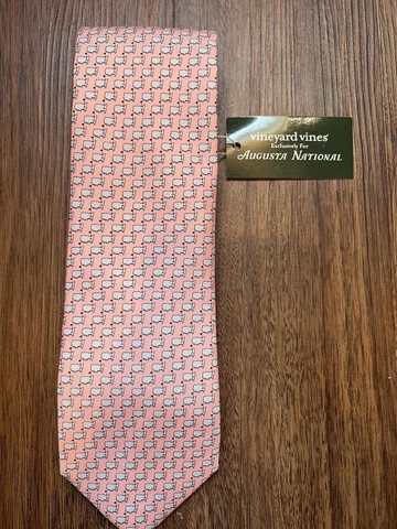 NWT AUGUSTA NATIONAL GOLF CLUB Neck Tie. BRAND NEW ANGC PINK LOGO RARE ANGC PRO Cover
