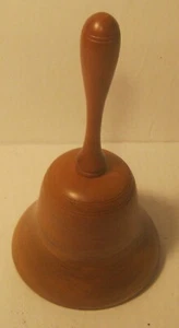 Caja de Música de Campana de Madera Tallada a Mano FIRMADA por Dan Warther Dover Ohio ¡EXCELENTE!¡! - Imagen 1 de 3