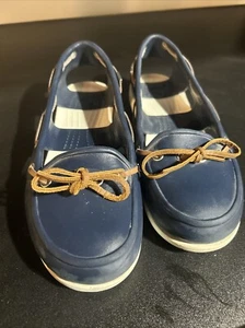 Crocs Beach Line Navy Blue & White Boat Shoes Women’s Size 6 - Picture 1 of 7